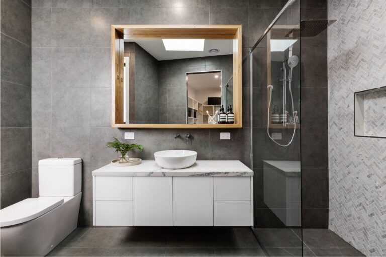 Custom vanities and closets-interiorplus (11)