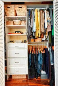 closet organizing-interiorplus (16)